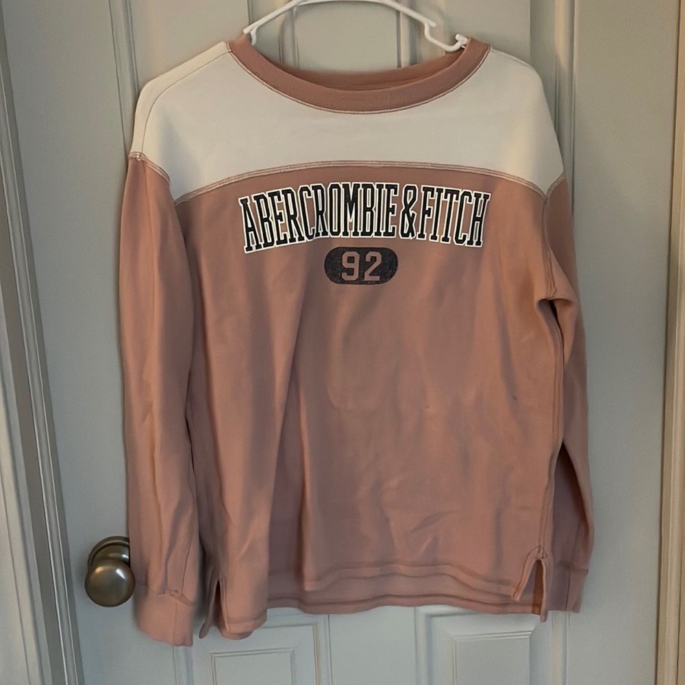 Abercrombie & Fitch Crewneck